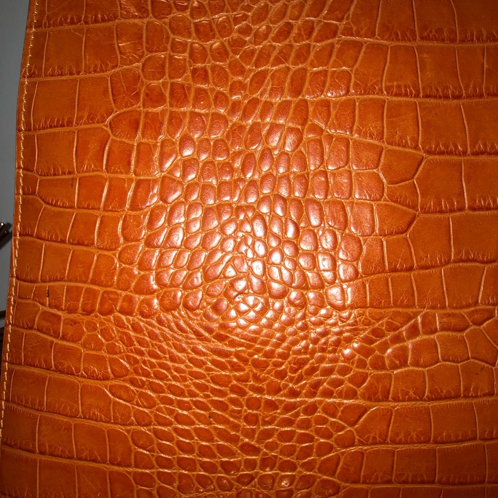 Handbag - Picture 3 of 7